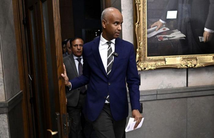 Minister Ahmed Hussen and MP Omar Alghabra went to the Syrian border, first Canadian delegation since al-Assad’s flight