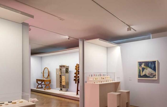 Immerse yourself in the intimacy of the room at the Museum of Decorative Arts