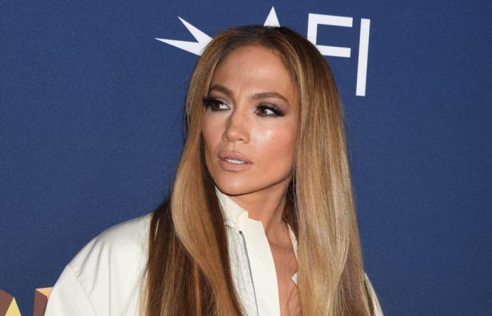 Jennifer Lopez: what she responded to Manu Payet, when he flirted with her