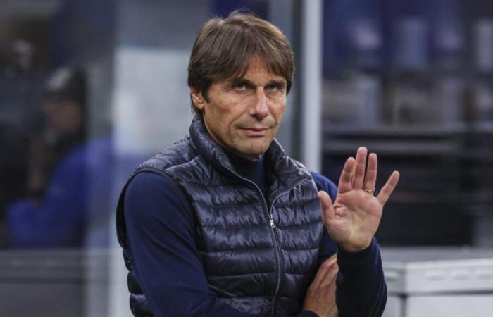 Antonio Conte puts pressure on PSG for Khvicha Kvaratskhelia