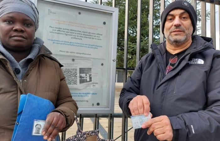 In Sarcelles, Joyce and Mohammed deprived of their residence permit… due to lack of an appointment available to collect it