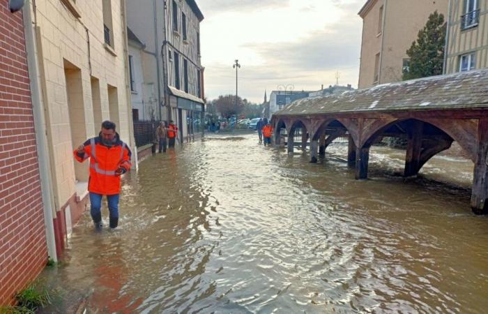 After a weekend of flooding, time for the first assessments in Gisors