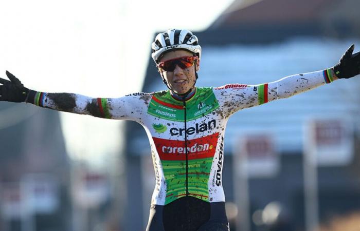 No first victory in the tricolor for Riberolle: Sanne Cant is too fast for everyone in Otegem