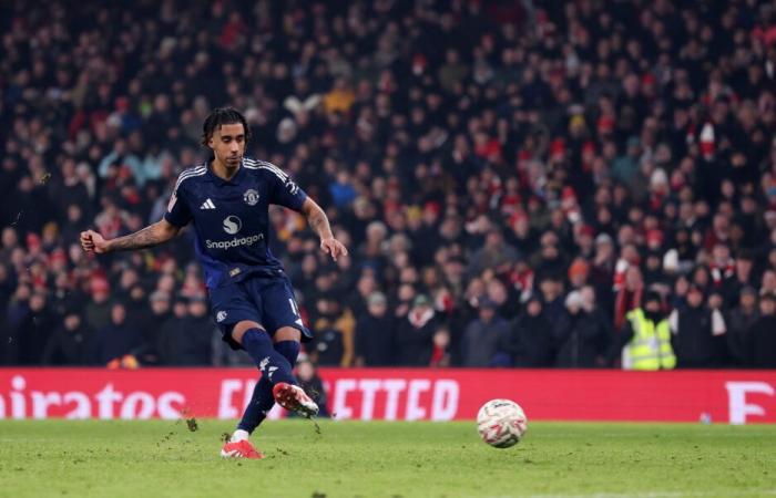 Even with a goal, Gabriel (ex-LOSC) eliminated by Leny Yoro in the Cup, winner of his first penalty shootout