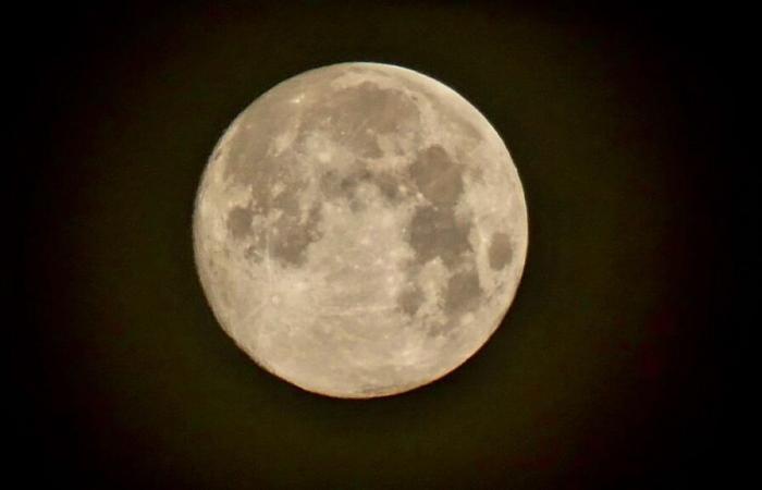 First full moon of 2025: The Wolf Moon illuminates Switzerland today