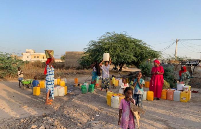 The populations of the Darou Ridwane and Samba Moussa neighborhoods wear red armbands and call on the authorities