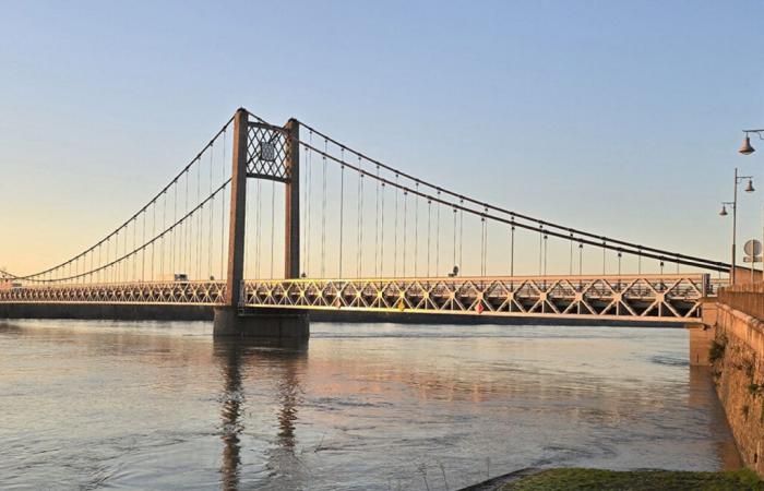 impressive images of the Loire in flood