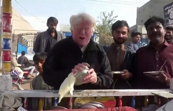 This albino Pakistani lookalike of Donald Trump has become a little star in his city