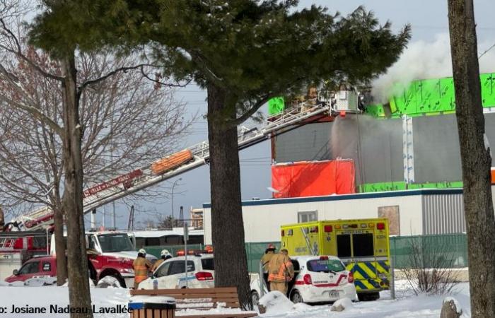 Major fire at Bernard-Gariépy Secondary School