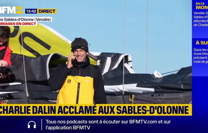 the winner, Charlie Dalin, arrives in Sables-d’Olonne