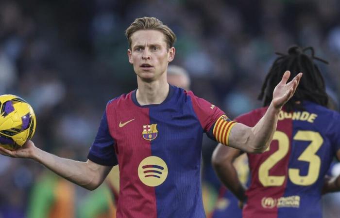 Huge advice from a Barça legend to de Jong