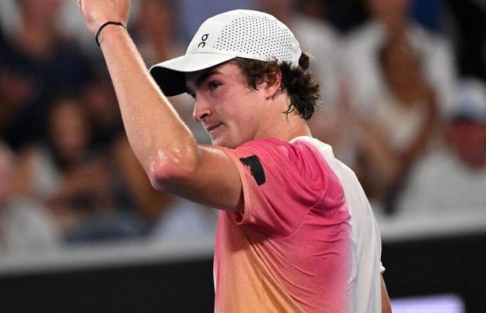 João Fonseca beats Andrey Rublev and advances to the second round of the Australian Open