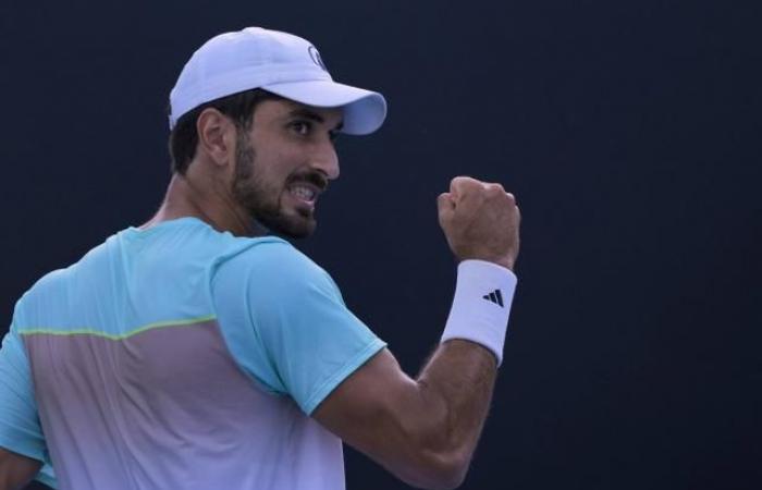 Who is the Lebanese Hady Habib, opposed to Ugo Humbert in Melbourne for the 2nd round of the Australian Open?