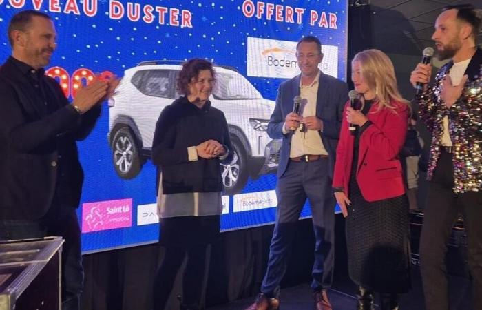 In Saint-Lô, she won the Dacia Duster with a single ticket