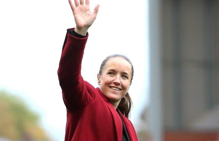 Casey Stoney takes the reins of the Canadian Women’s team • Women’s footballers