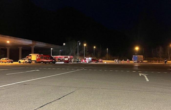 Valais: “very flammable” liquid leaked from Romanian truck