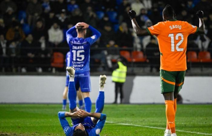 Sadiq smiles and Valencia is already a quarterfinalist in the Copa del Rey