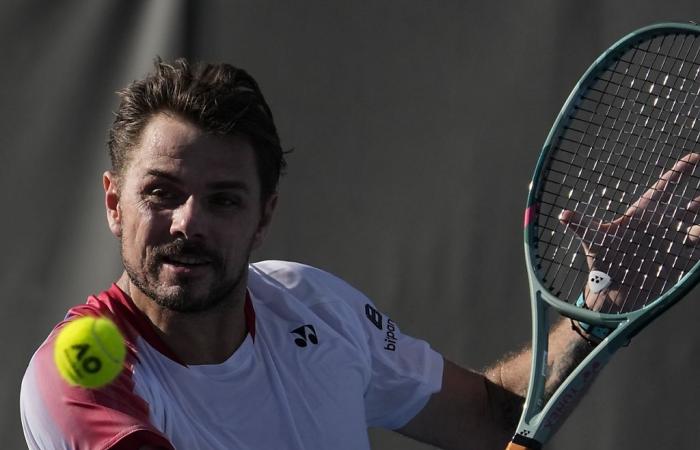 Stan Wawrinka beaten on a prodigious point