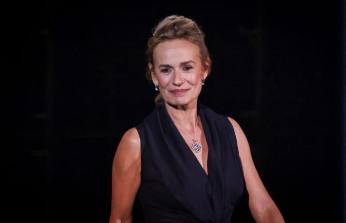 Three questions to Sandrine Bonnaire who plays “L’amante Anglaise” at the theater based on the novel by Marguerite Duras