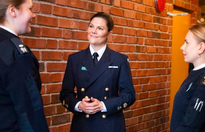 Victoria of Sweden appears for the first time in a Navy uniform