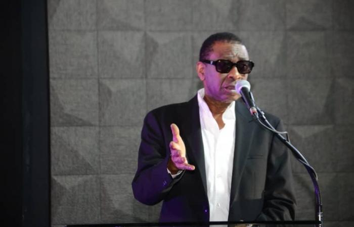 Youssou Ndour celebrates success with partners and organizers