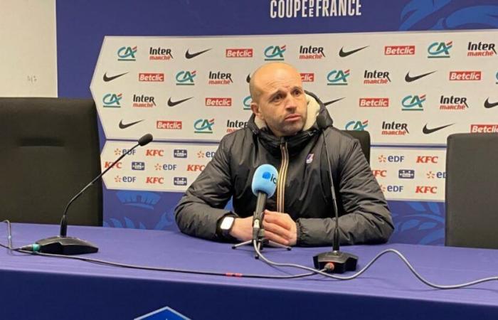 Football – Coupe de France. Karim Mokeddem after Guingamp