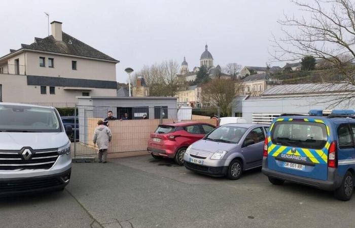 A homeless man found dead in a public toilet in Maine-et-Loire