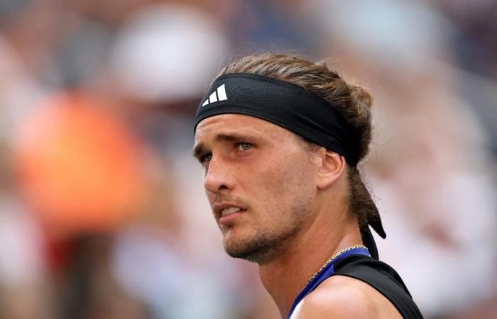 Zverev wins against Martinez at the Australian Open