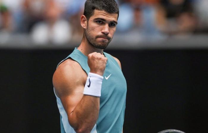 Alcaraz pulls biceps to return to the third round in Melbourne