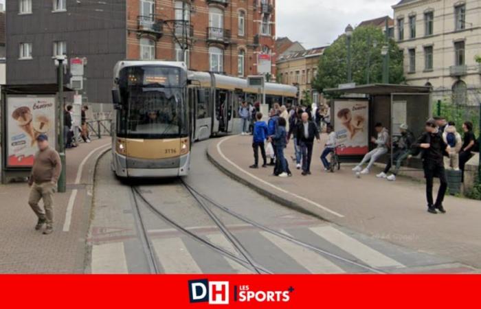 Big accident between a tram and a car at Cage-aux-Ours in Schaerbeek: drivers injured