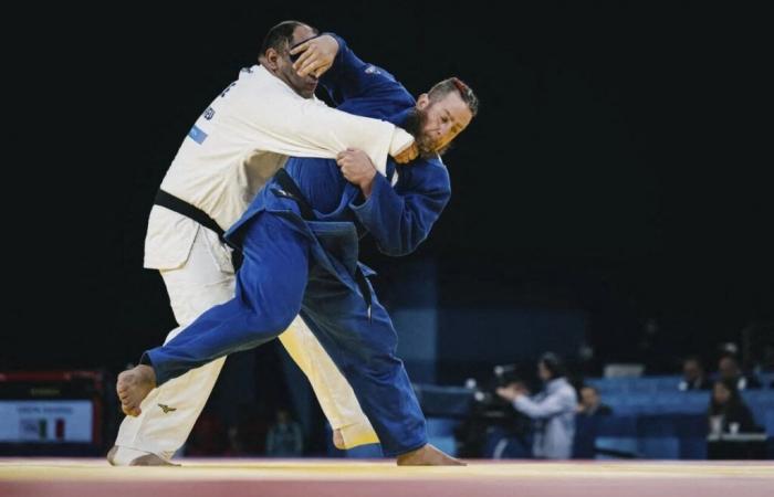 Judo. A Paralympic medalist meets Calvados judokas in Troarn