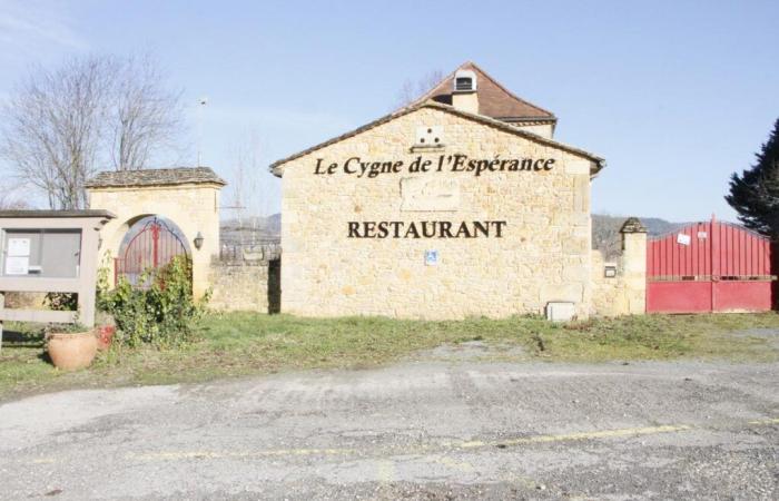 the managers of this Dordogne restaurant owe its owners 60,000 euros