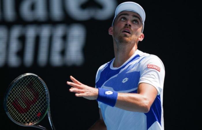 Australian Open > Benjamin Bonzi, after his qualification for the 3rd round: “Yes, well, there are two or three ‘borderline’ things but I don’t think it’s beyond the limit. In any case, the French fans are in good shape”