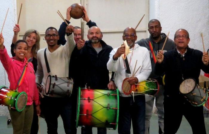 Narbonne. Mizikaraïb makes the percussion resonate with Caribbean accents