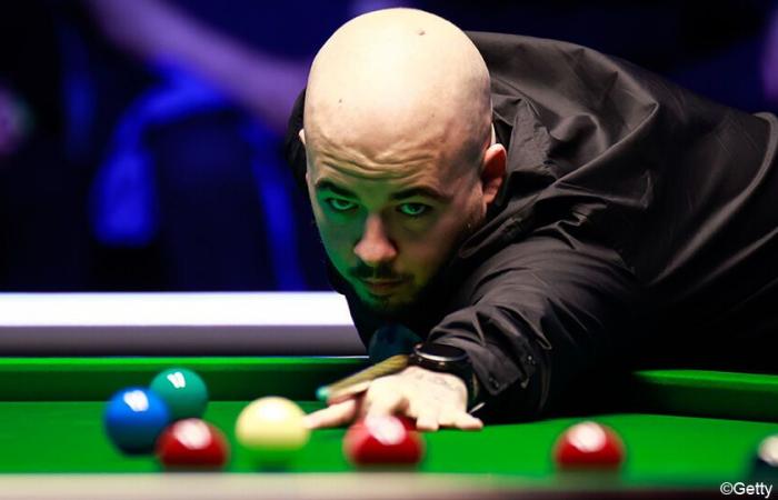 Visiting Luca Brecel: “I’m not a snooker freak, but you have to look far to find a better life”