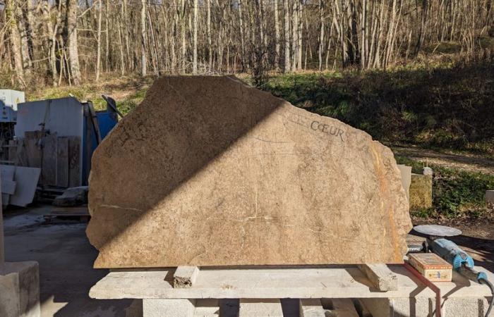 Pascal Nau, “an ugly duckling” who became a great stonemason in the heart of the forest in Montfa