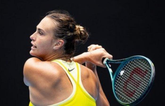 Sabalenka goes to the third round, Zheng takes the door