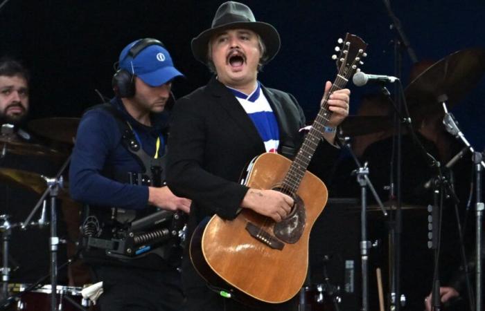 “Felt Better Alive”, Peter Doherty’s new video filmed entirely in Étretat