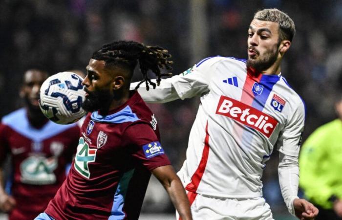 Lyon eliminated by Bourgoin, fifth division club