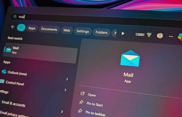 Microsoft renders Mail & Calendar apps inoperable as it forces users over to the new Outlook on Windows