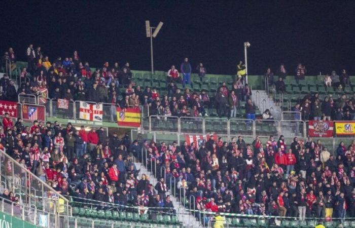 Elche's emotional ritual failed to silence the 600 colchoneros