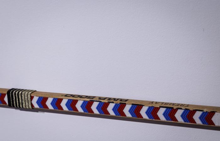 Some show at the Ahkwayaonhkeh Artist Center | Video games and beaded hockey sticks signed by Nico Williams