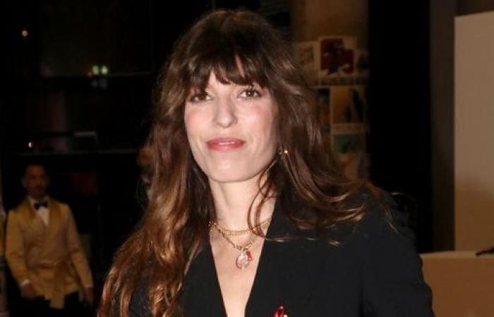 Lou Doillon goes into exile far from Paris: a family ski trip for his clan, little exhausted Laszlo!