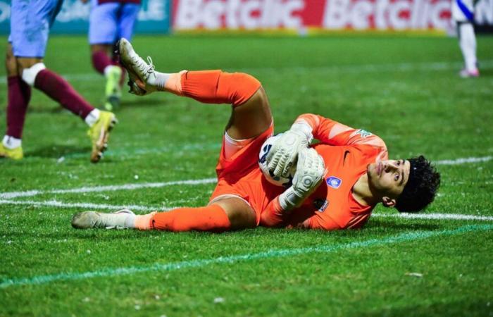 goalkeeper Ronan Jay tells behind the scenes of Bourgoin-Jallieu's exploit against OL