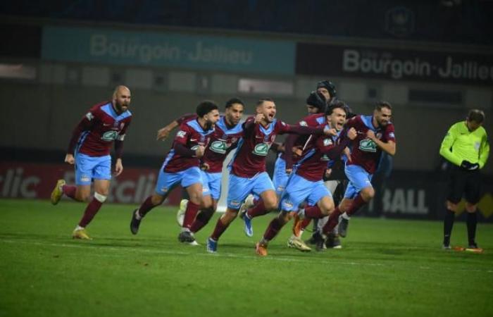 The list of clubs qualified for the round of 16 of the Coupe de France, with only 8 Ligue 1 teams