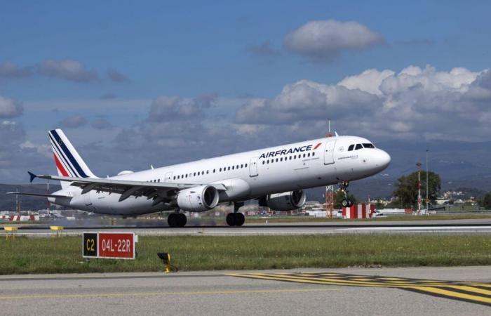 A passenger dies on board an Air France flight between Paris and Boston