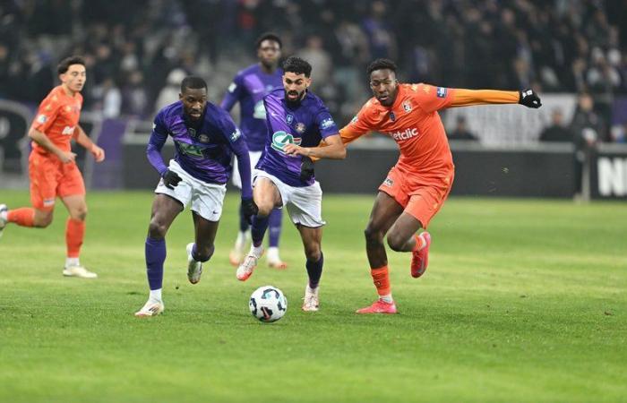 DIRECT. TFC-Laval: Laval reduces the gap at the end of the match! Follow the round of 16 of the Coupe de France with us