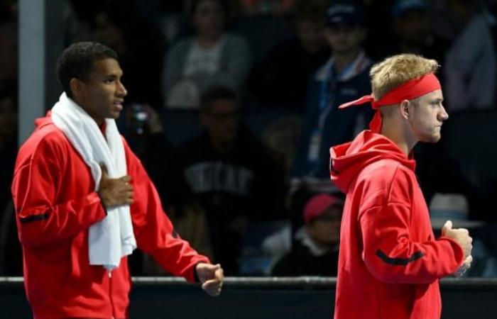 French fans, too noisy, cause a change of courts at the Australian Open