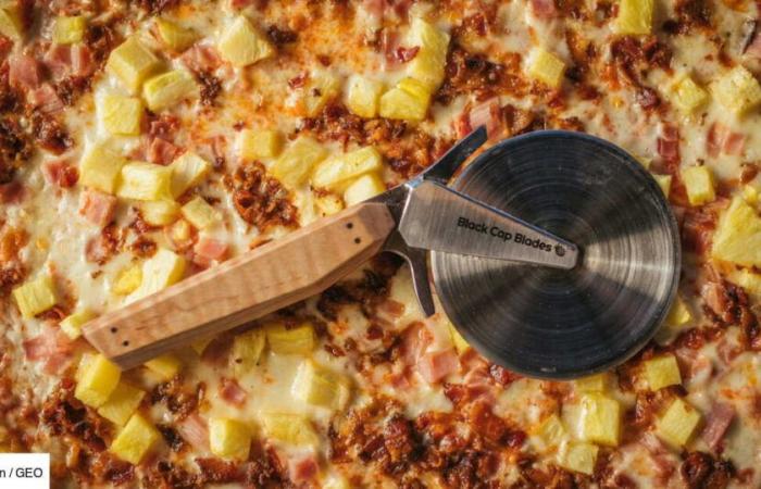 Hawaiian pizza: a restaurant owner imposes a record price to discourage his customers