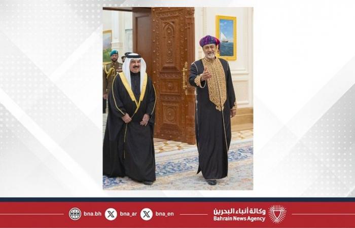 Honouring HM King, HM Sultan of Oman hosts (State Visit) dinner